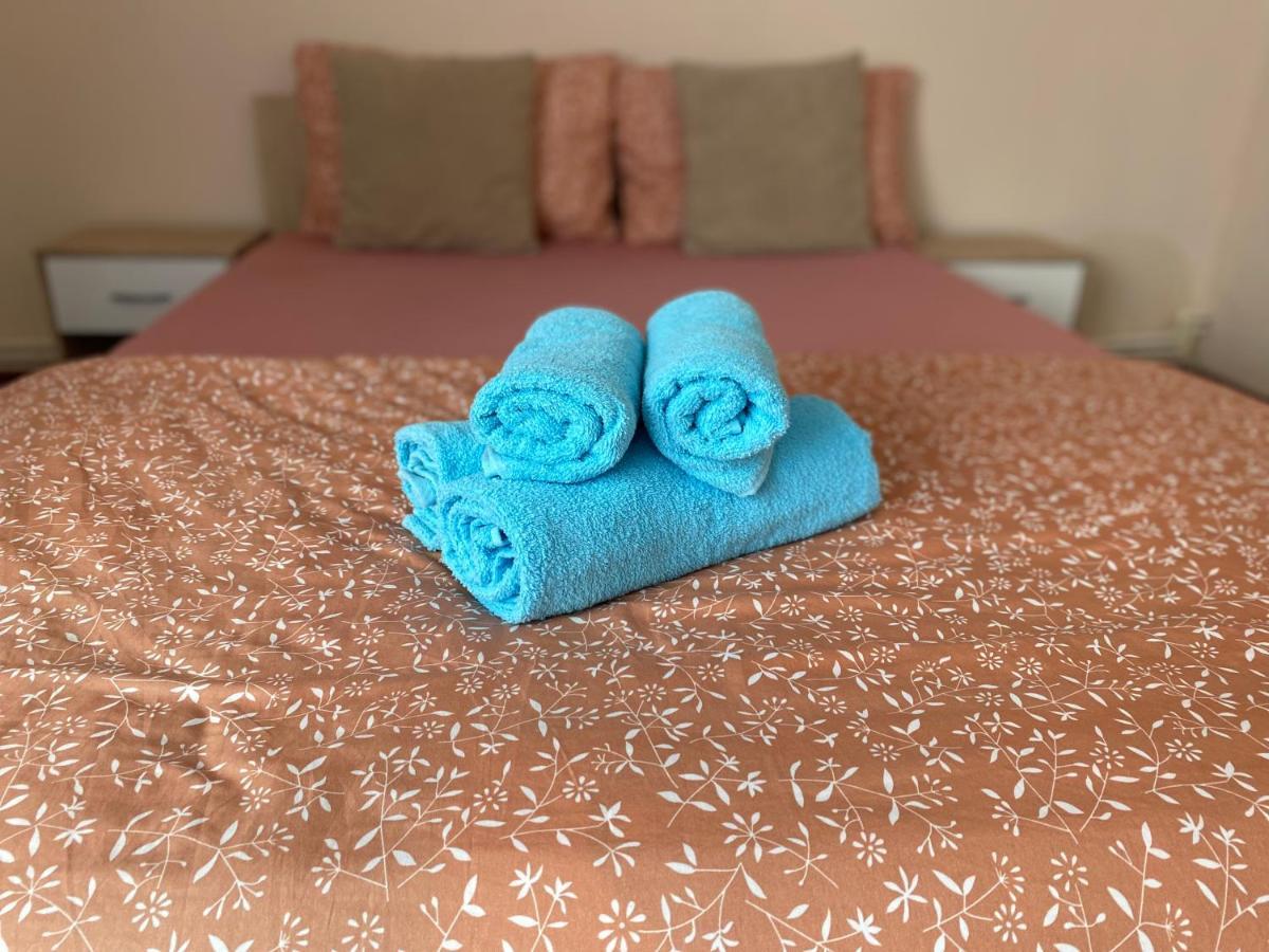 Apartament Leya Apartment Deva Ngoại thất bức ảnh